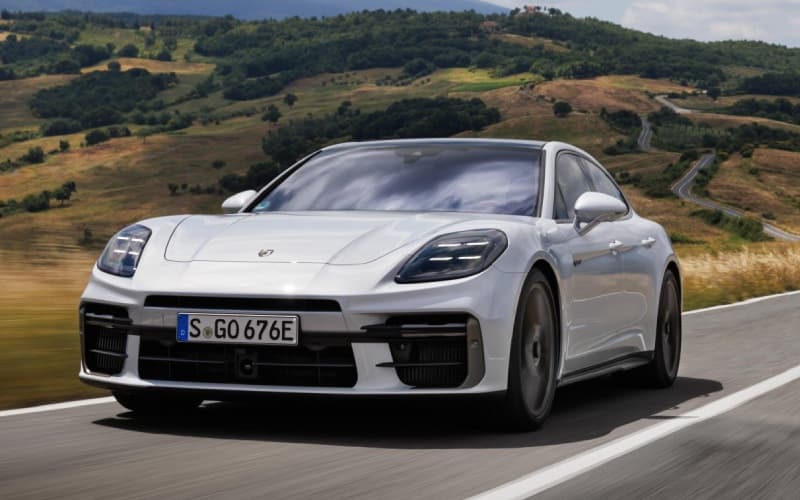 How Porsche Bakersfield Helps You Choose the Right Option