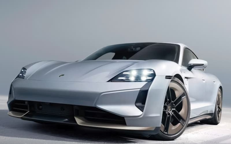 2024 Porsche Taycan Overview